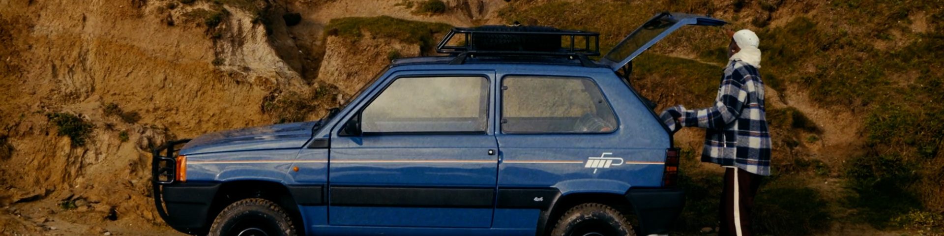 pfxdiffers_v2-1920×1440.00_00_24_19.still006