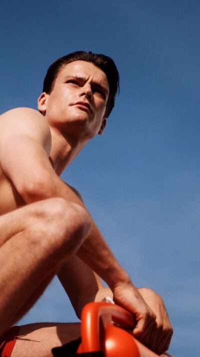 hunq_1-5_4k.00_00_26_24.still005