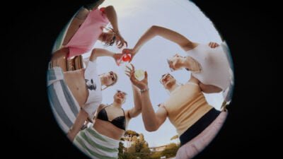 komono_v2_16x9_final.00_00_03_08.still005