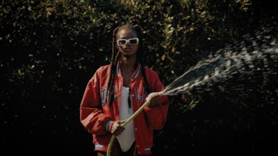 komono_v2_16x9_final.00_00_11_05.still013